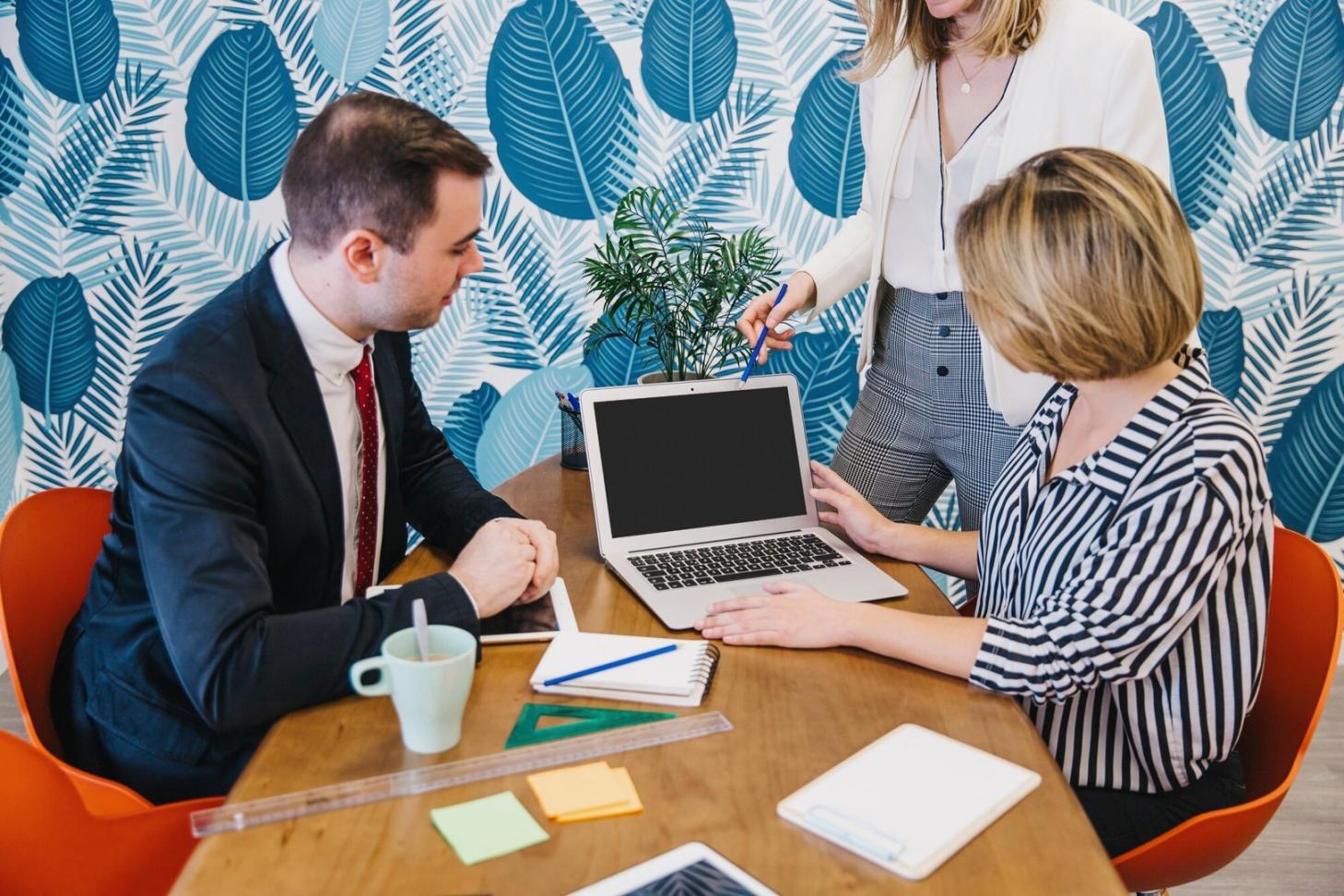 Ambiente de aprendizaje colaborativo en nuestros cursos de estrategias financieras